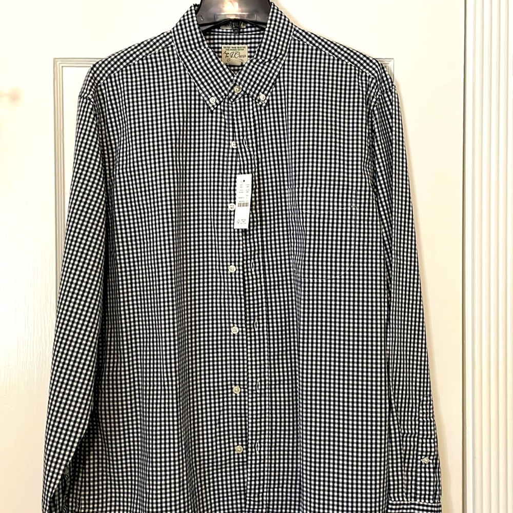 J.Crew mens button down shirt Size large NWT